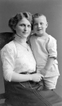 Eppi mit seiner Mutter Elsa
