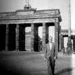 Bubi vor dem Brandenburger Tor